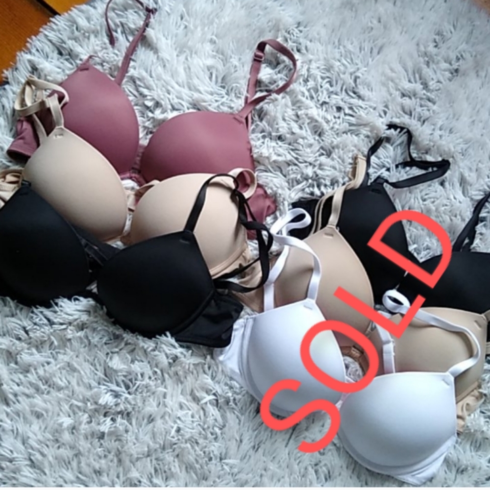 VS Pink Bra Bundle